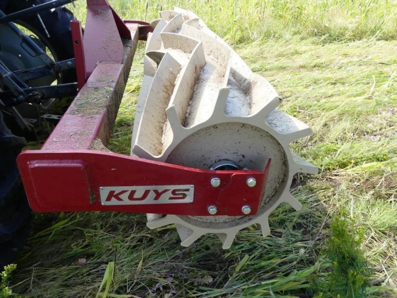 Close-up of Kuys Industries roller crimper